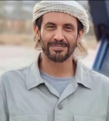 صنعاء نيوز - كشفت وسائل الإعلام الإماراتية اليوم هوية الضابط الإماراتي الذي فقد حياته في الهجوم الإرهابي الذي استهدف القوات الإماراتية في الصومال