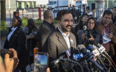   -   "  "          ߡ       